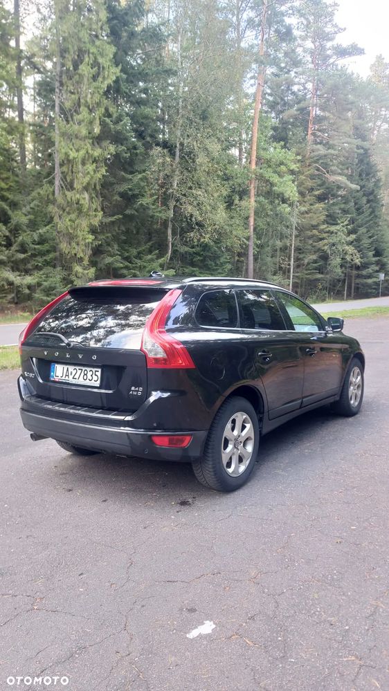 Volvo XC 60 2.4D AWD Momentum - 2