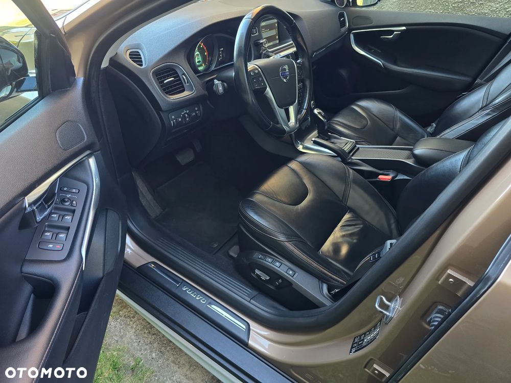 Volvo V40 Cross Country D3 Geartronic Momentum - 10