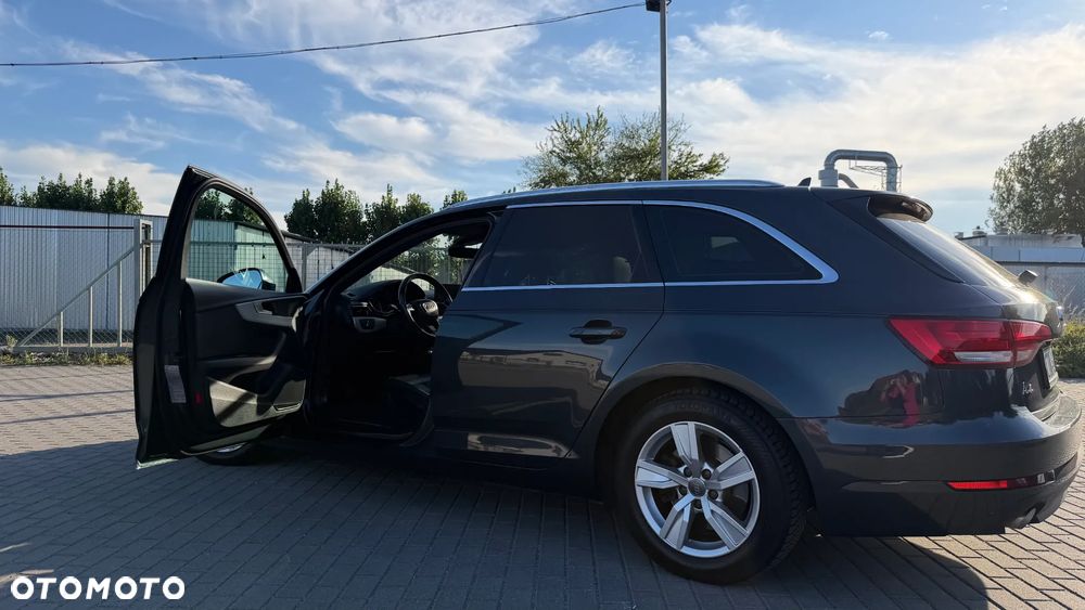 Audi A4 Avant 2016 photo 4