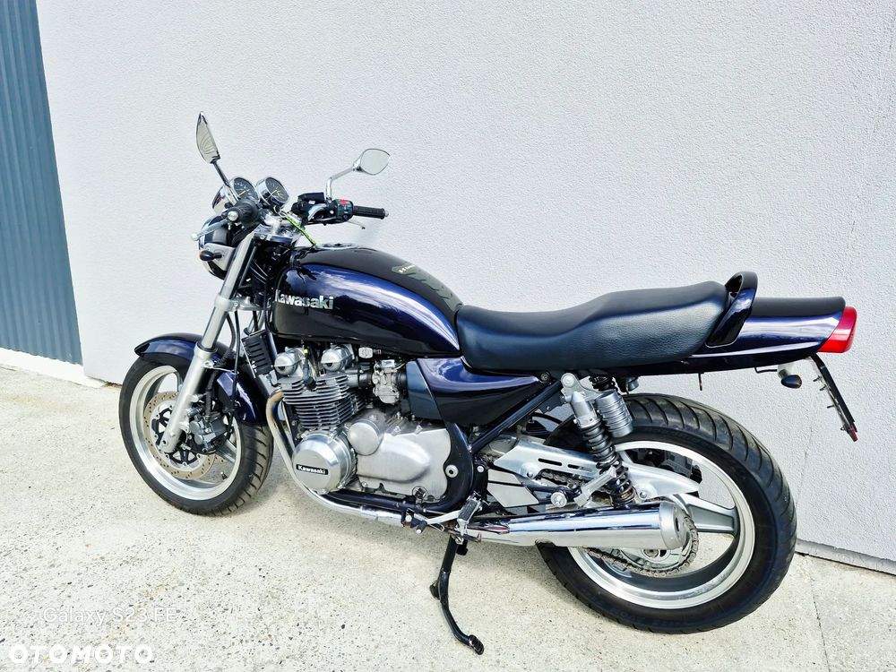 Kawasaki Zephyr - 4