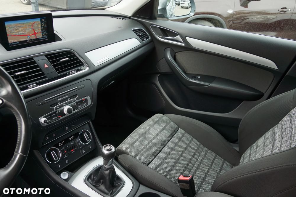 Audi Q3 2.0 TDI Quattro - 22