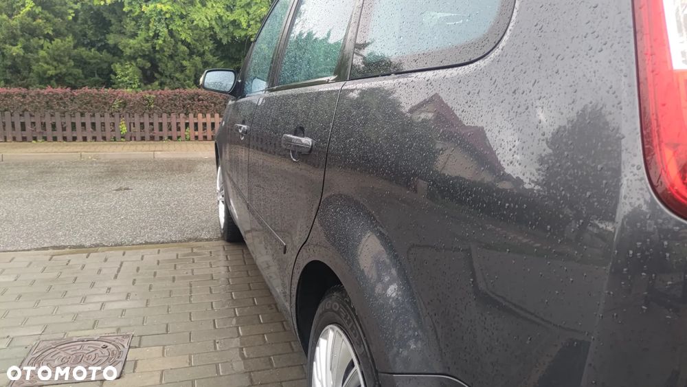 Ford C-MAX 1.8 Titanium - 8