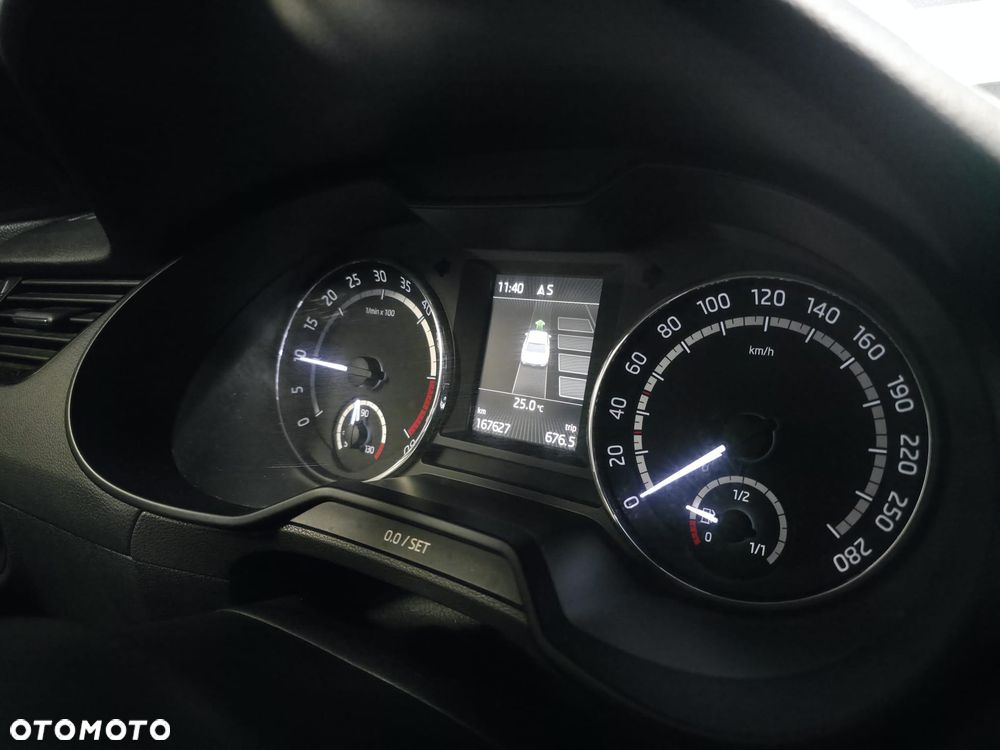 Skoda Octavia 2.0 TDI RS - 14