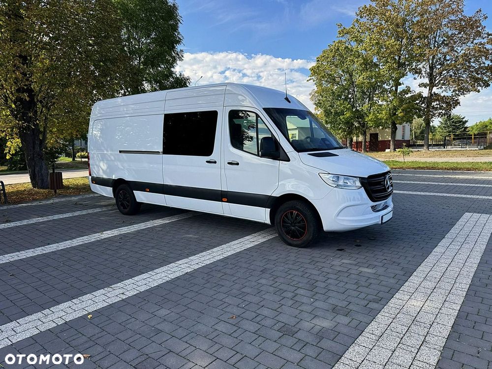 Mercedes-Benz Sprinter - 16