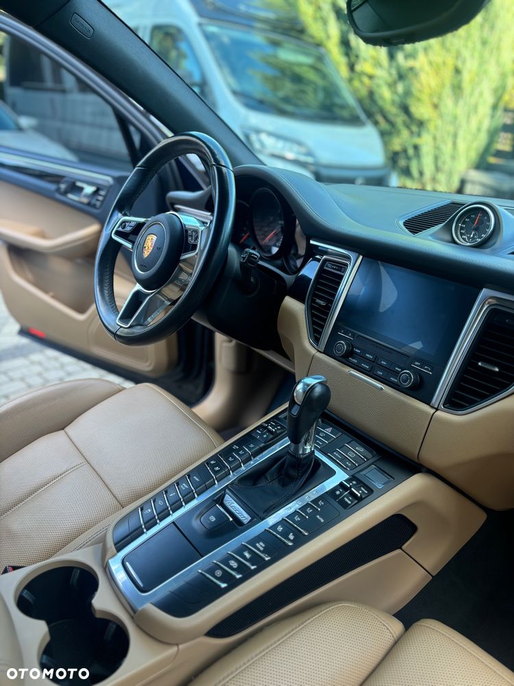 Porsche Macan GTS PDK - 8