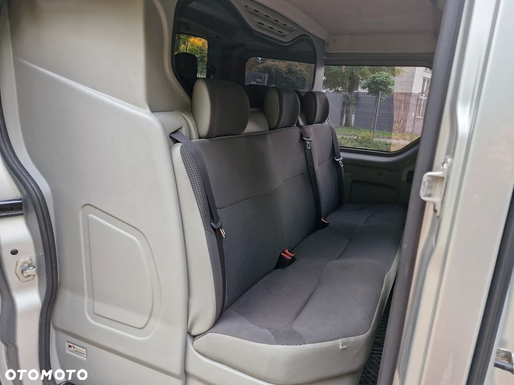 Opel Vivaro L1H1 2.9t - 10
