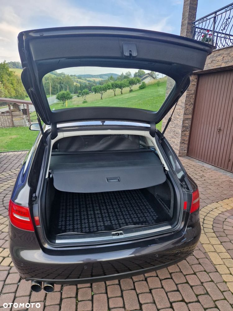 Audi A4 Avant 2.0 TDI - 17