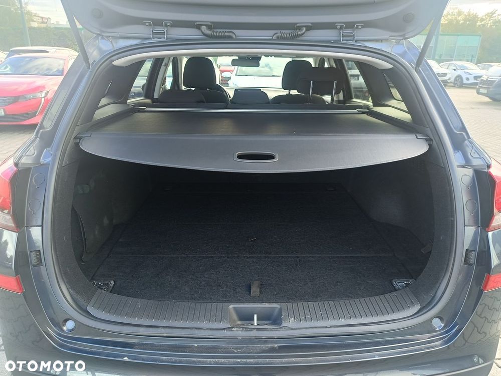 Hyundai i30 1.5 DPI Comfort - 10