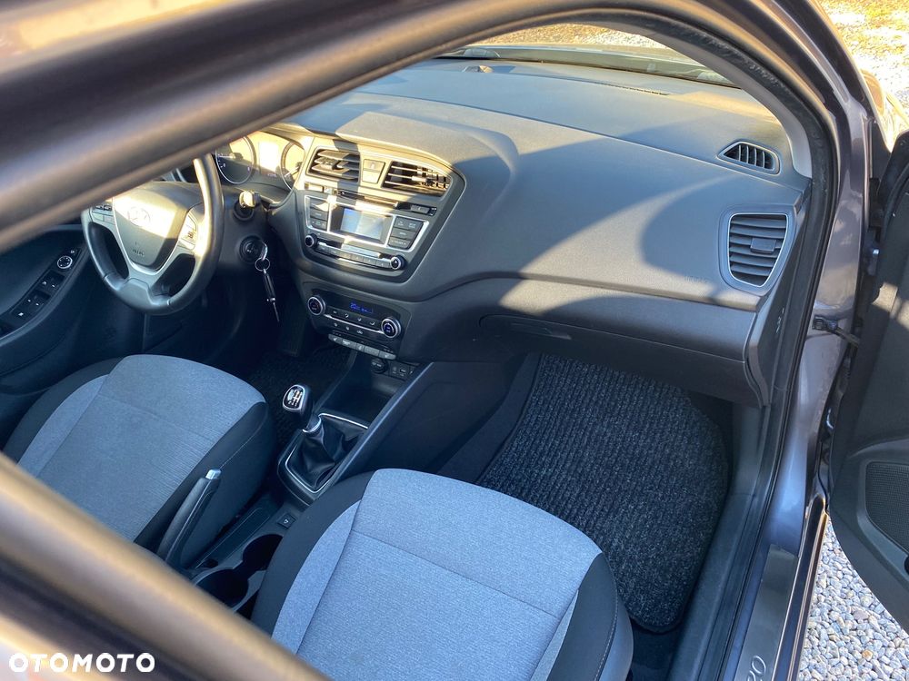 Hyundai i20 1.4 Style - 19