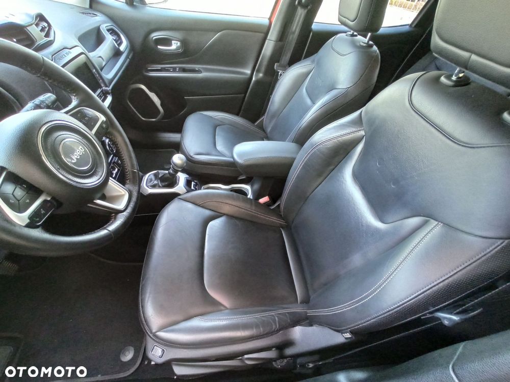 Jeep Renegade - 15