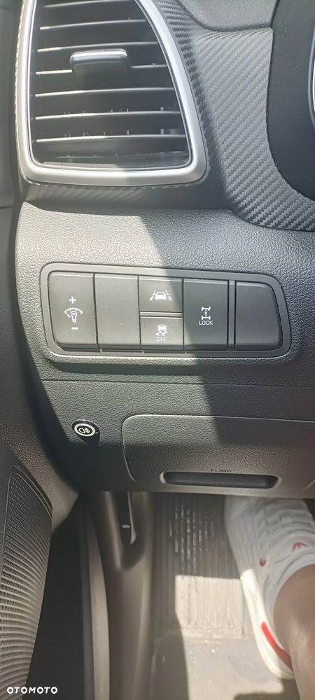 Hyundai Tucson - 8