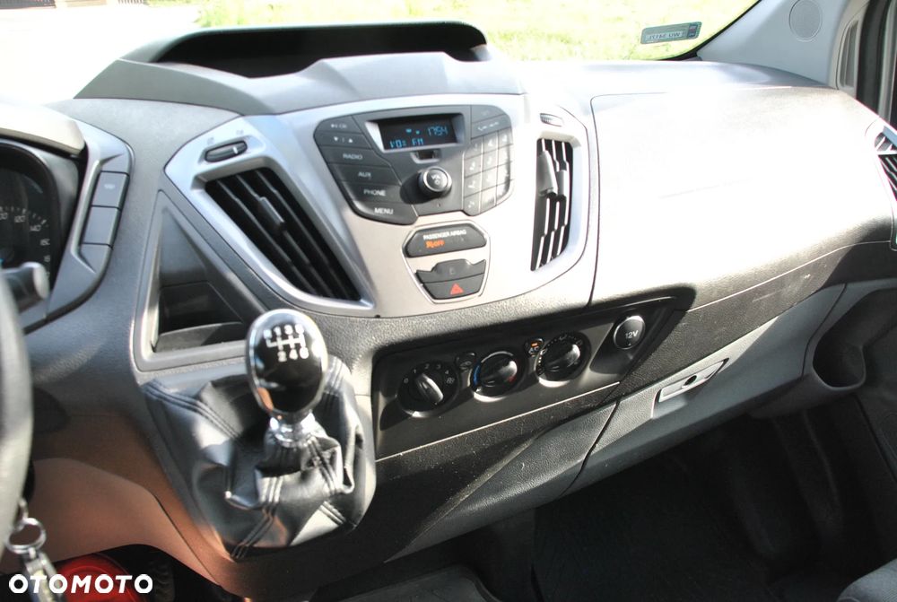 Ford Transit Custom - 10