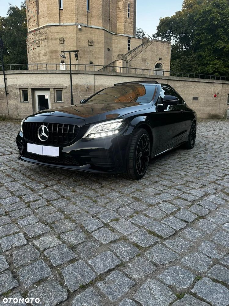 Mercedes-Benz Klasa C 300 4MATIC 9G-TRONIC - 14