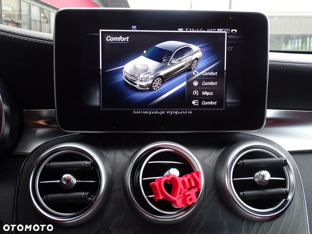 Mercedes-Benz Klasa C 200 7G-TRONIC AMG Line - 9