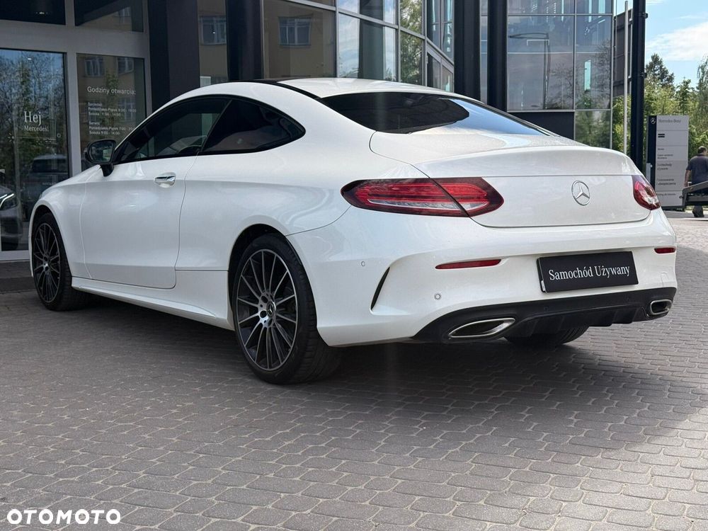 Mercedes-Benz Klasa C 200 4MATIC 9G-TRONIC - 9