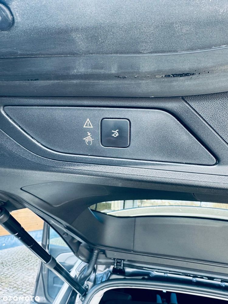 Citroën C4 Grand Picasso - 12