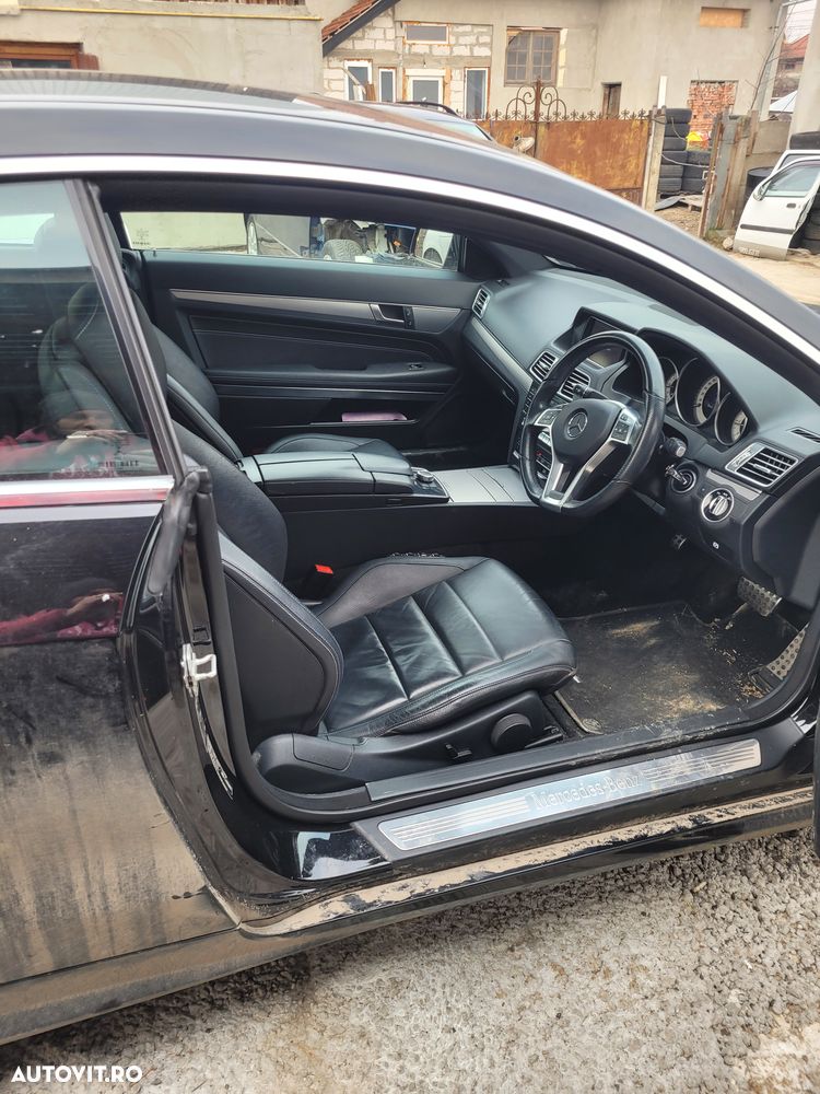dezmembrez mercedes e class 220AMG COUPE - 2