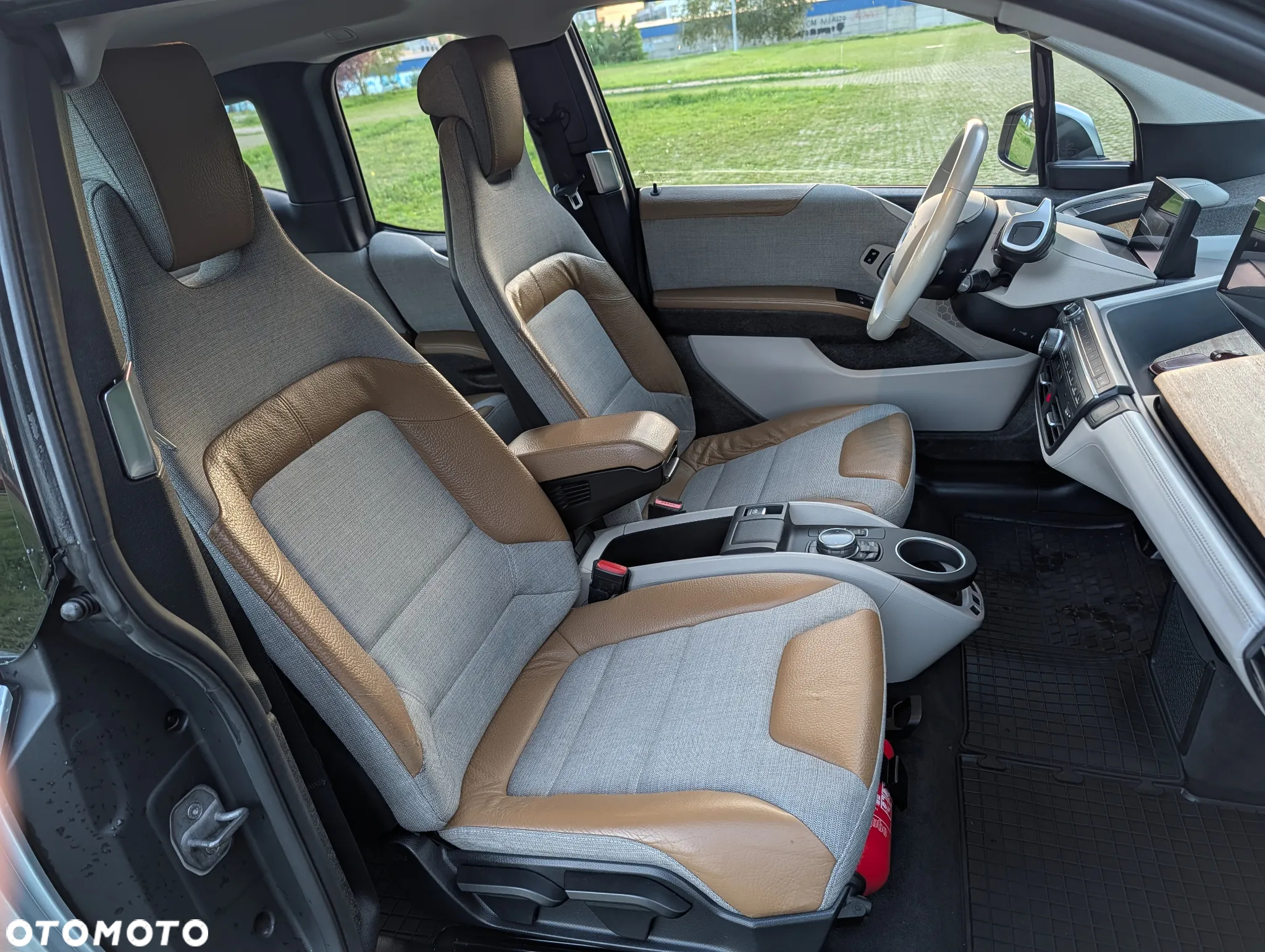 BMW i3 (Range Extender) - 21