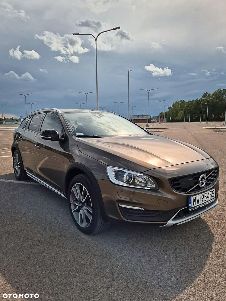 Volvo V60 Cross Country T5 AWD Momentum - 17
