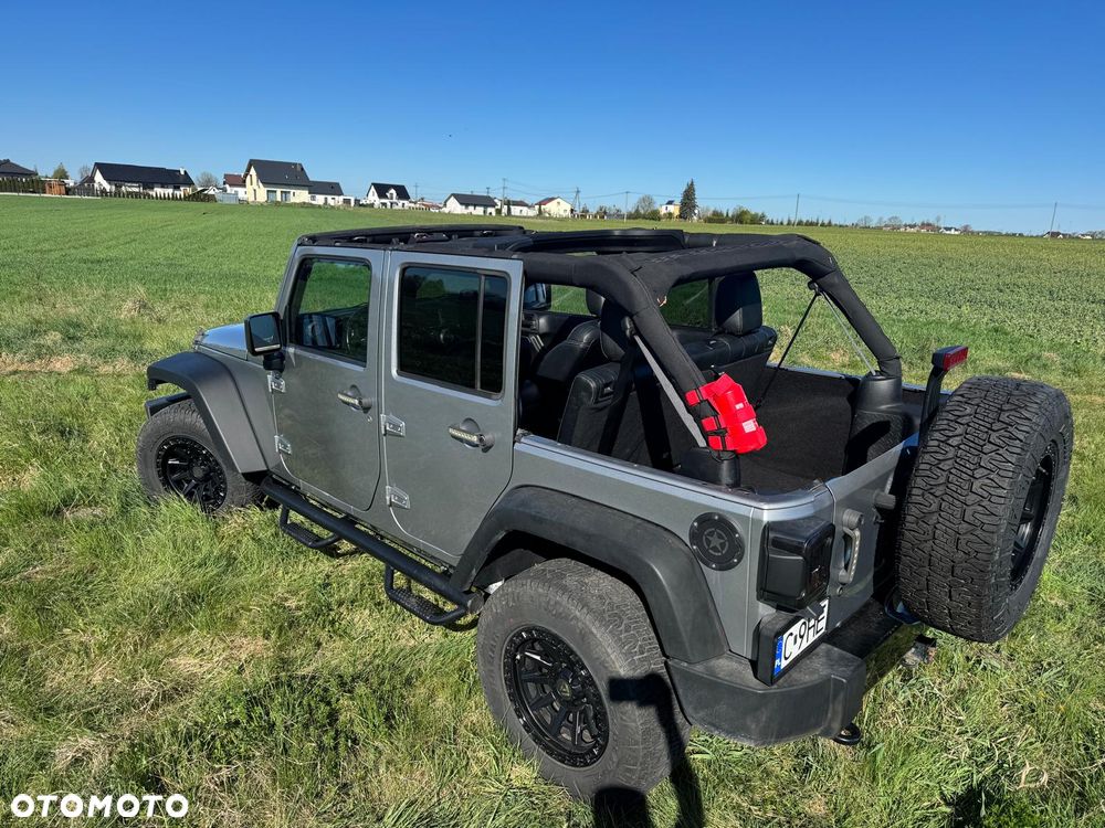 Jeep Wrangler - 6