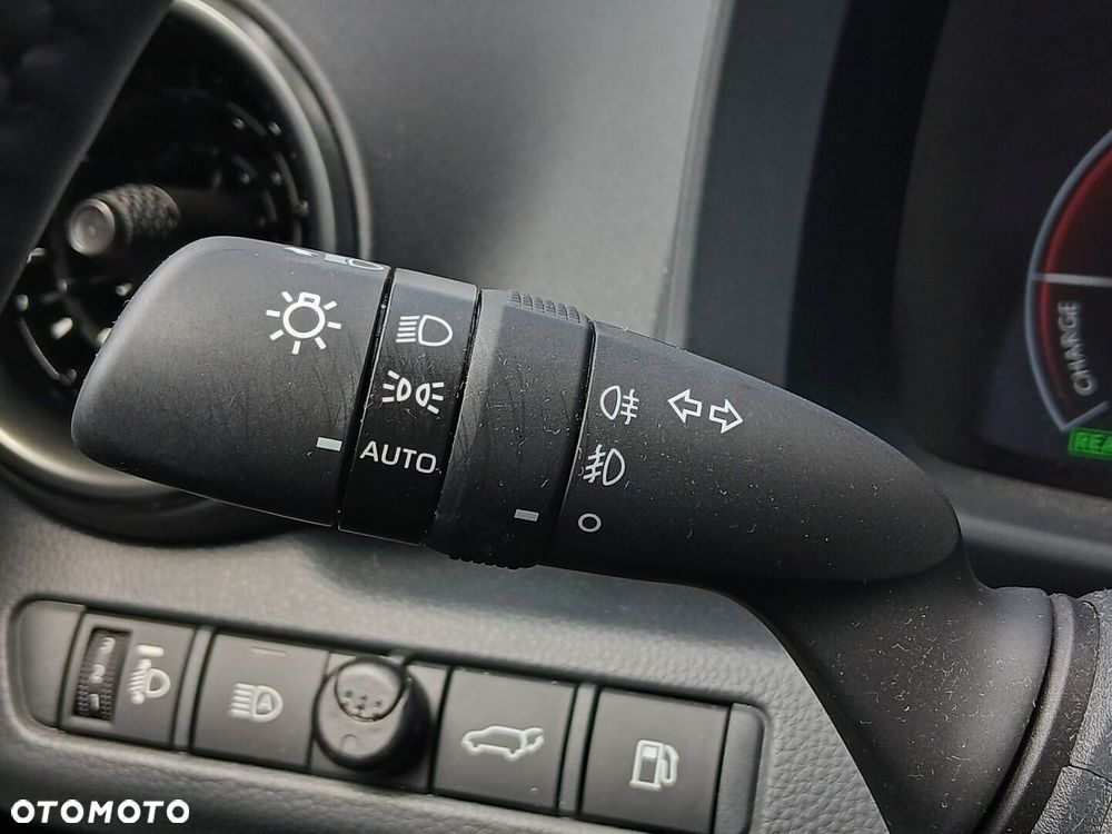 Toyota C-HR 1.8 Hybrid Executive - 31