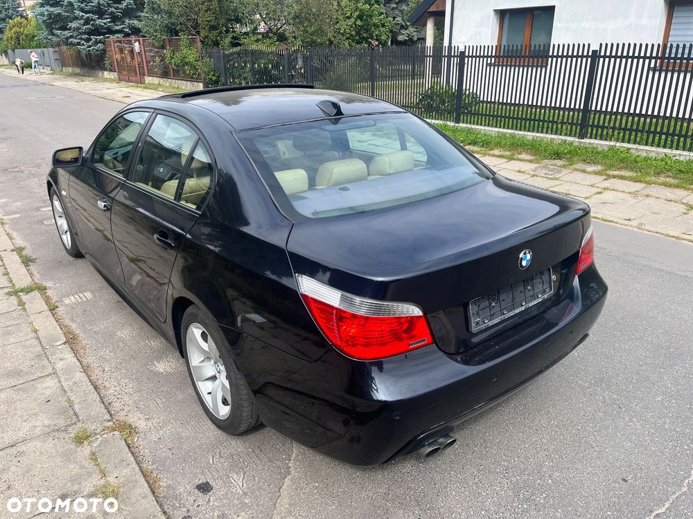 BMW Seria 5 525i - 10