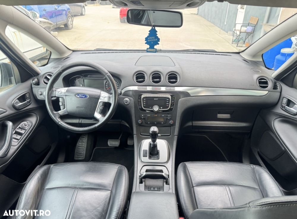 Ford S-Max - 5