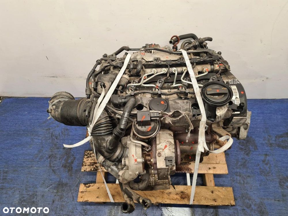 VW GOLF VI 2.0TDI 110KM SILNIK KOMPLETNY WTRYSKI TURBO CBD - 1