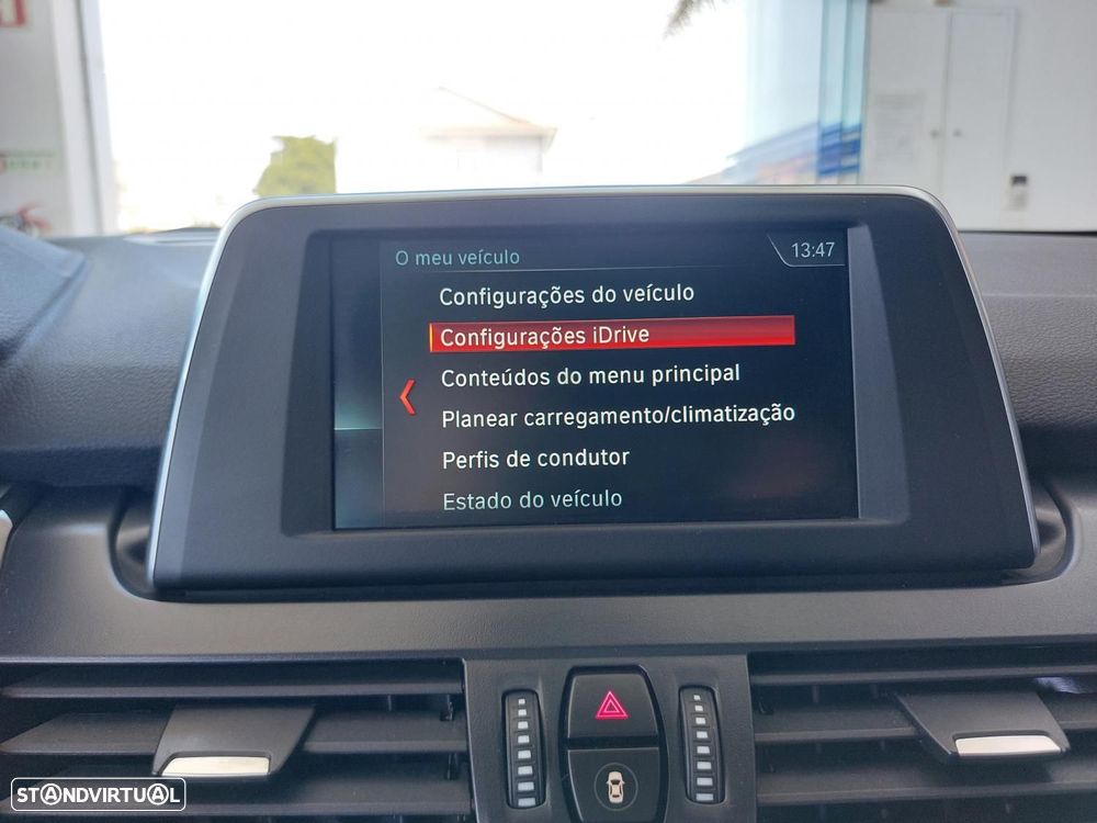 BMW 225xe Active Tourer Advantage - 30
