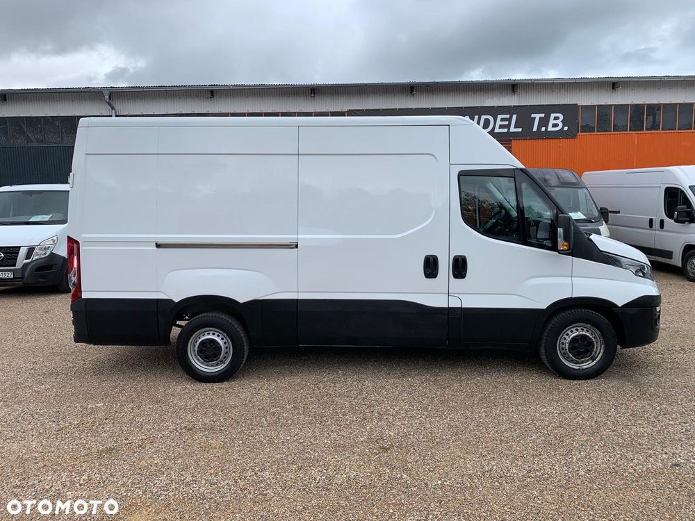 Iveco Daily - 10