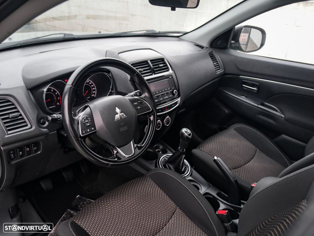 Mitsubishi ASX 1.6 Cross City - 18