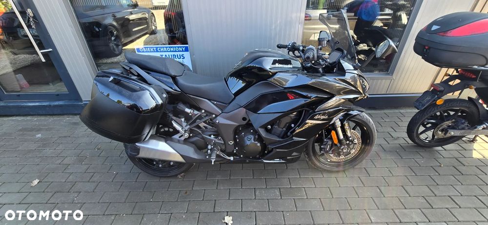 Kawasaki Ninja 1000 SX - 1