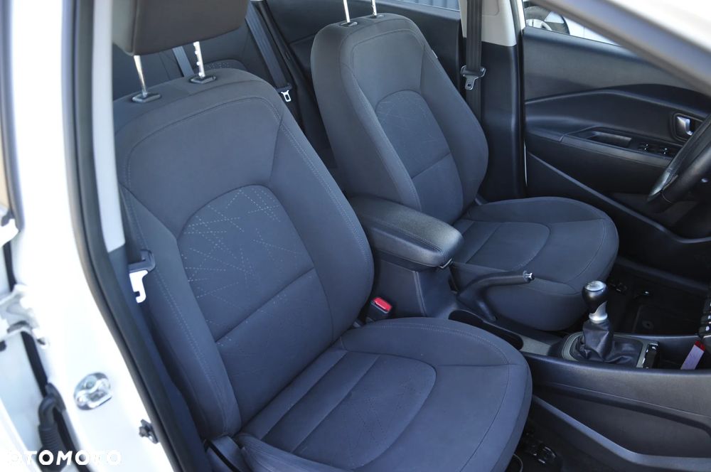 Kia Rio 1.2 Dream Team Edition - 11