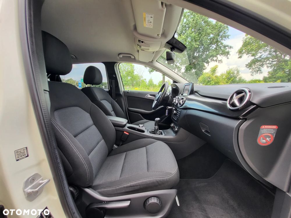 Mercedes-Benz Klasa B 180 CDI - 20