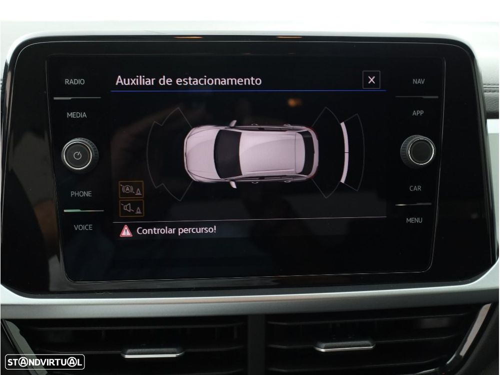 VW T-Roc 2.0 TDI Urban - 24