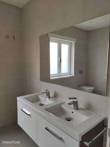 Arrenda-se Apartamento T2 Enxara do Bispo, Mafra, Lisboa - Grande imagem: 4/11