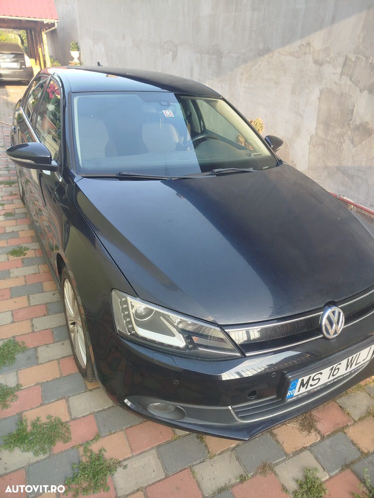 Volkswagen Jetta 1.4 DSG Highline - 20