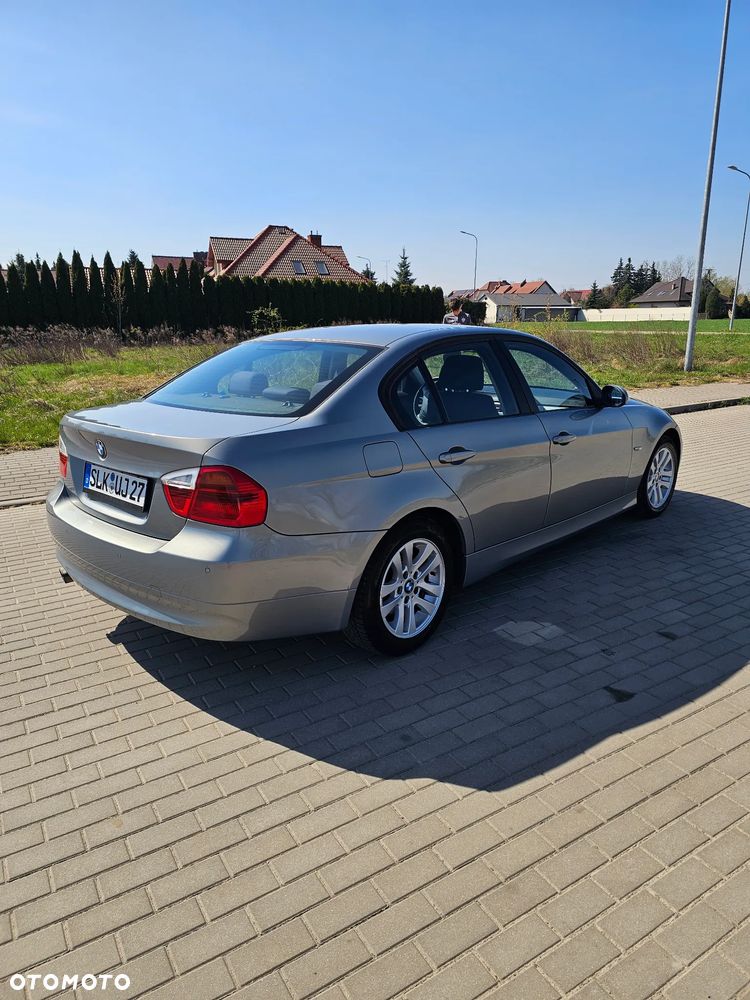 BMW Seria 3 318i Edition Lifestyle - 9