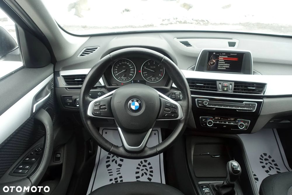 BMW X1 xDrive18d - 9