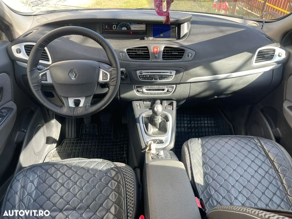 Renault Scenic - 6