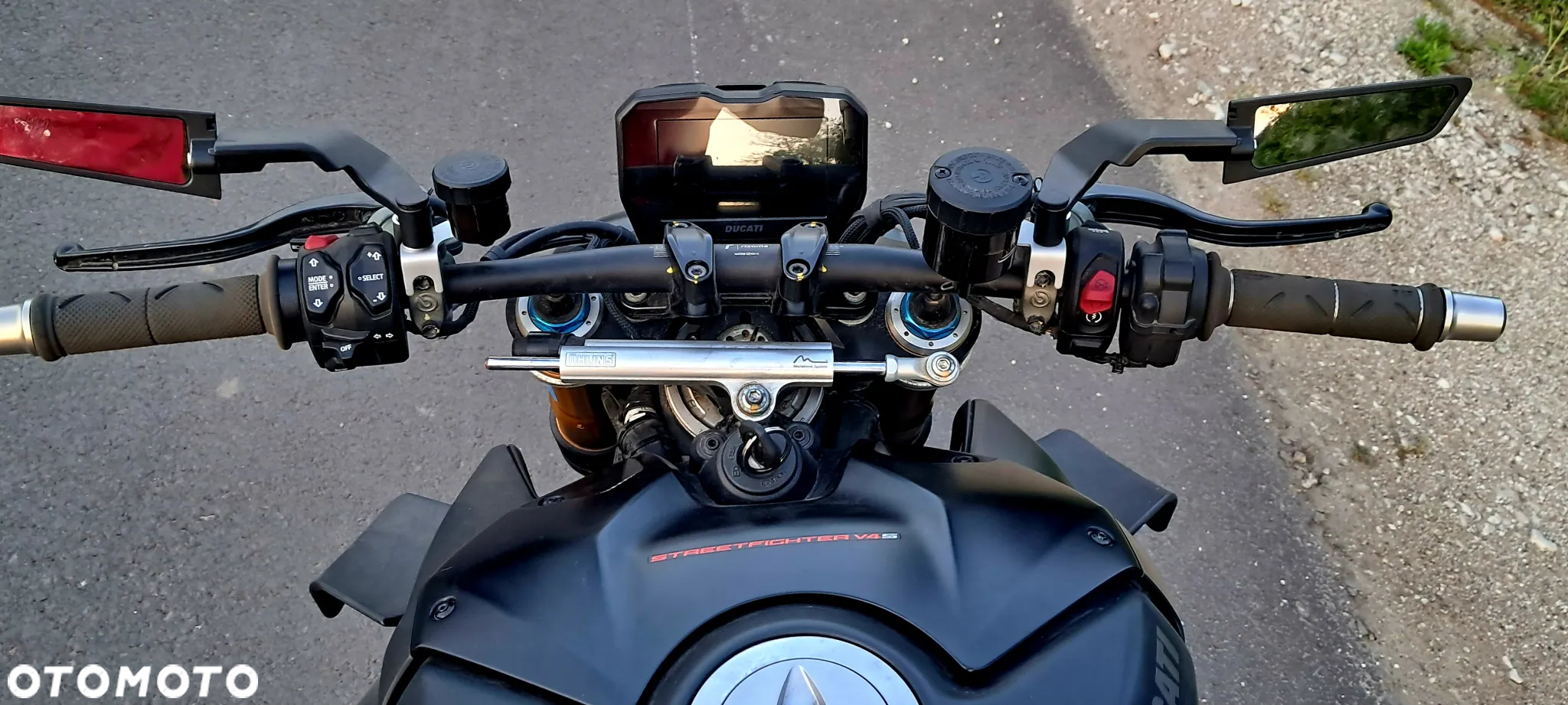 Ducati Streetfighter V4 - 14