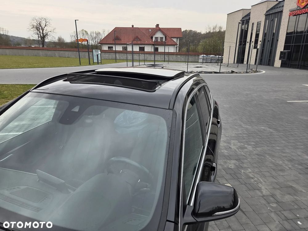 BMW X1 xDrive20i - 13