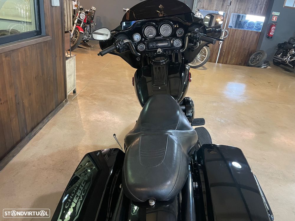 Harley-Davidson FLHT Electra Glide - 5