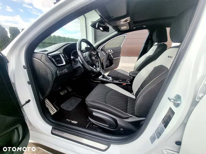 Kia ProCeed 1.5 T-GDI GT Line DCT - 19