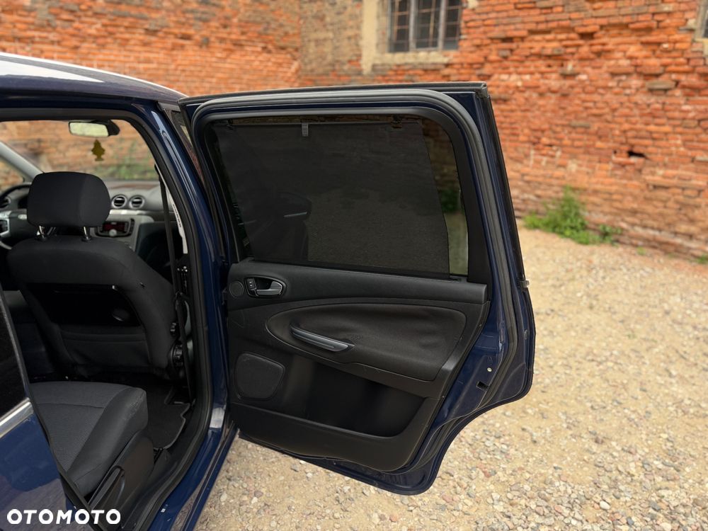Ford Galaxy 2.0 TDCi Titanium - 25