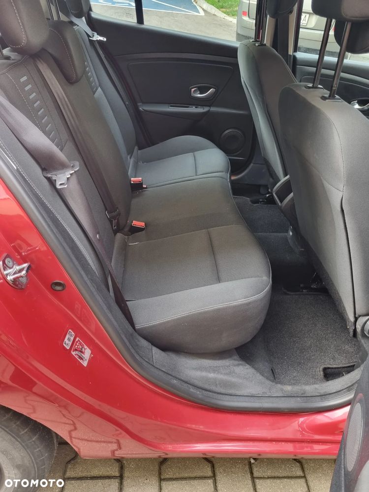 Renault Megane 1.6 16V Color Edition - 6