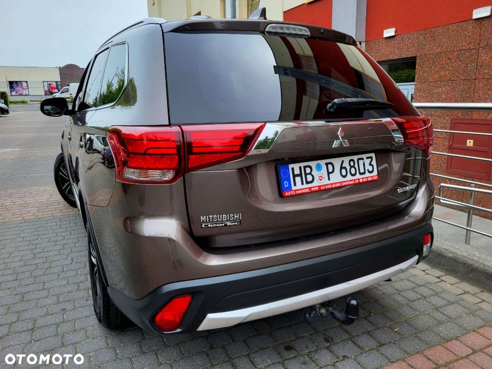 Mitsubishi Outlander - 37