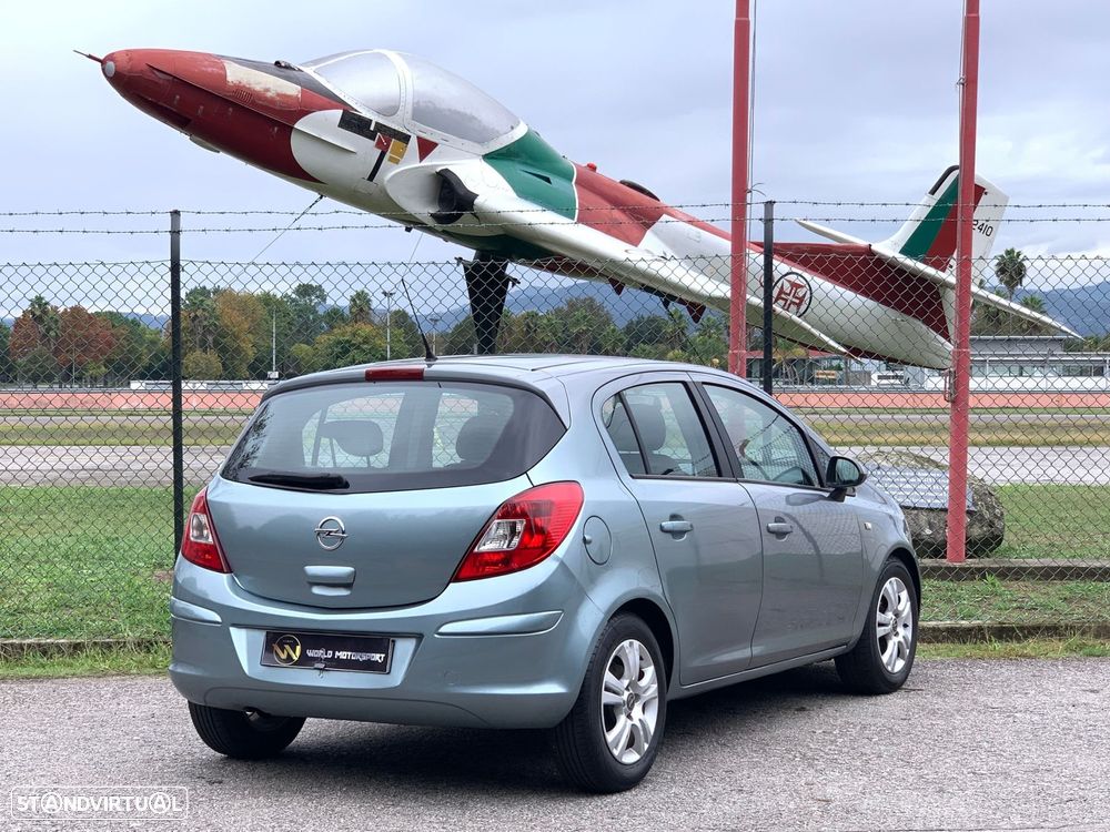 Opel Corsa 1.3 CDTi Enjoy - 26