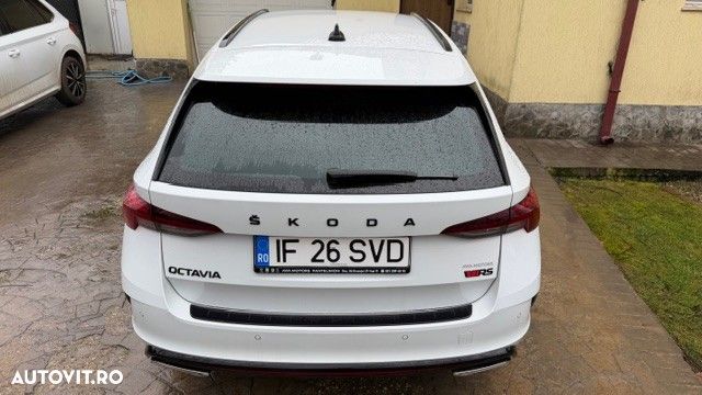 Skoda Octavia 2.0 245 TSI DSG RS - 3