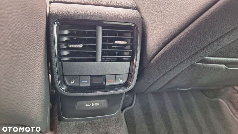 Skoda Octavia 2.0 TDI Sportline DSG - 24